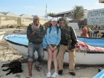 Nelia Sydoriak-Rauch bei tunesischen Fischern